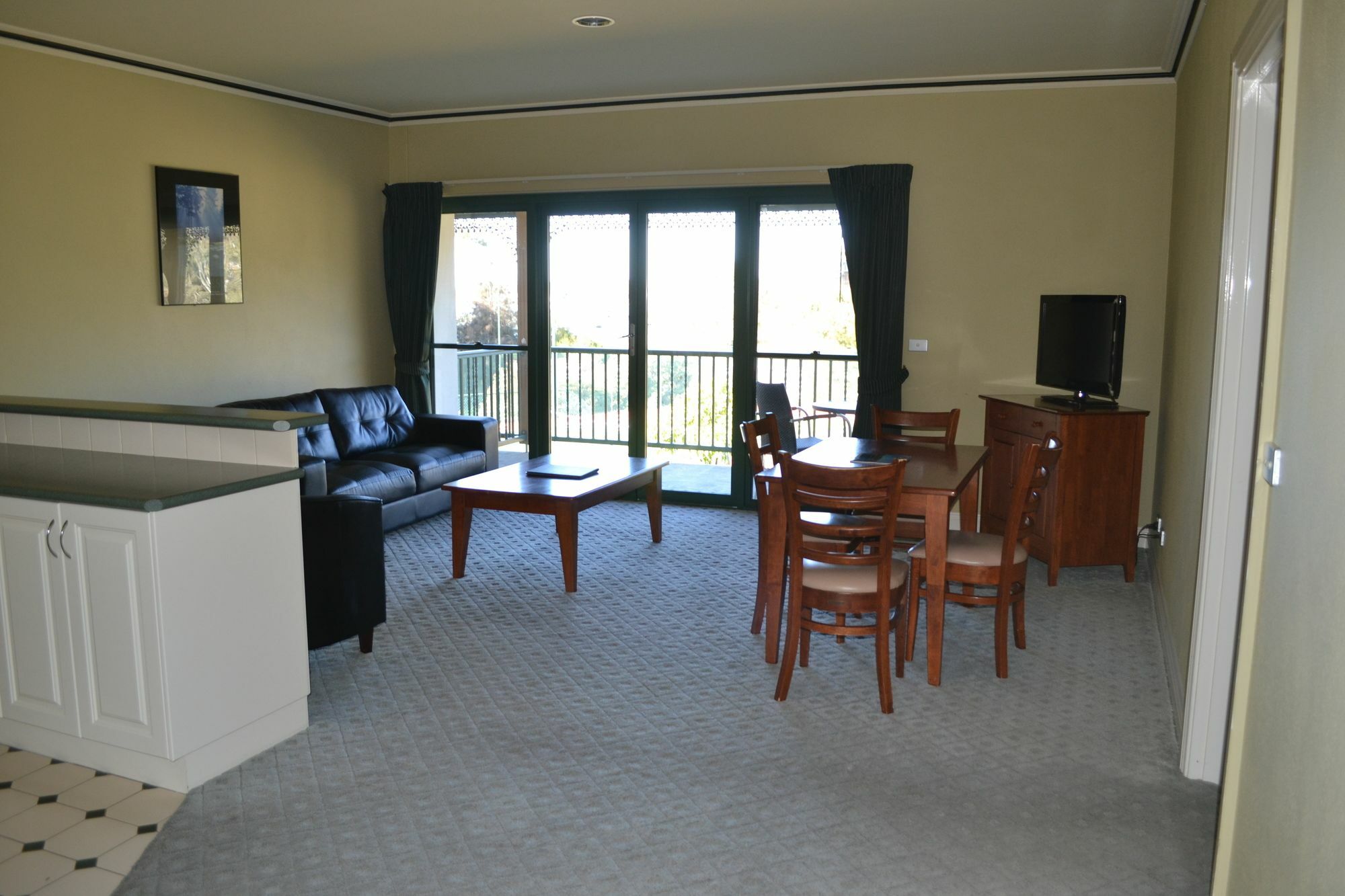 Yarrawonga Mulwala Golf Club Exterior foto A typical apartment at the hotel